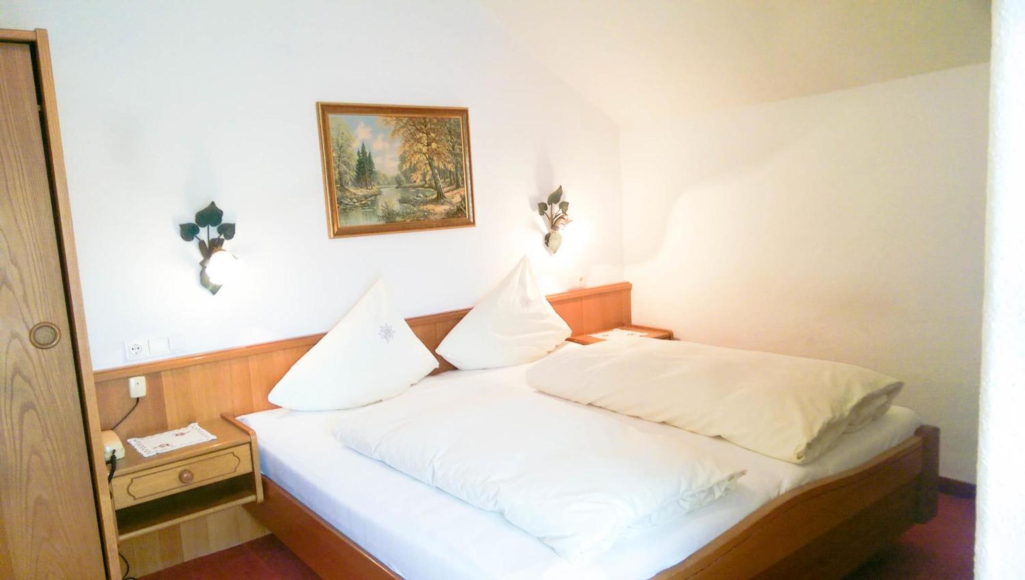 Das Edelweiss Seefeld in Tirol Bilik gambar