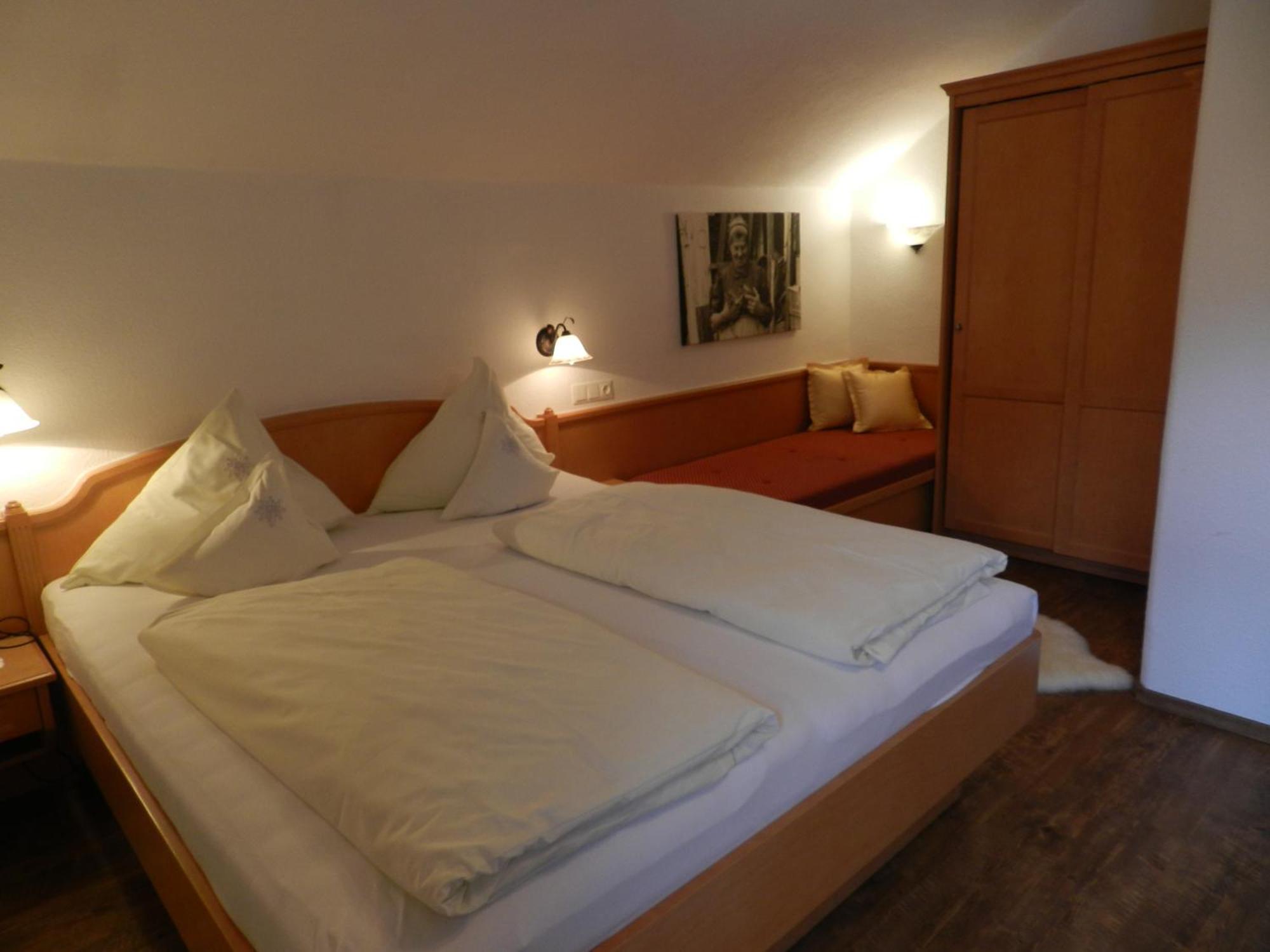Das Edelweiss Seefeld in Tirol Luaran gambar
