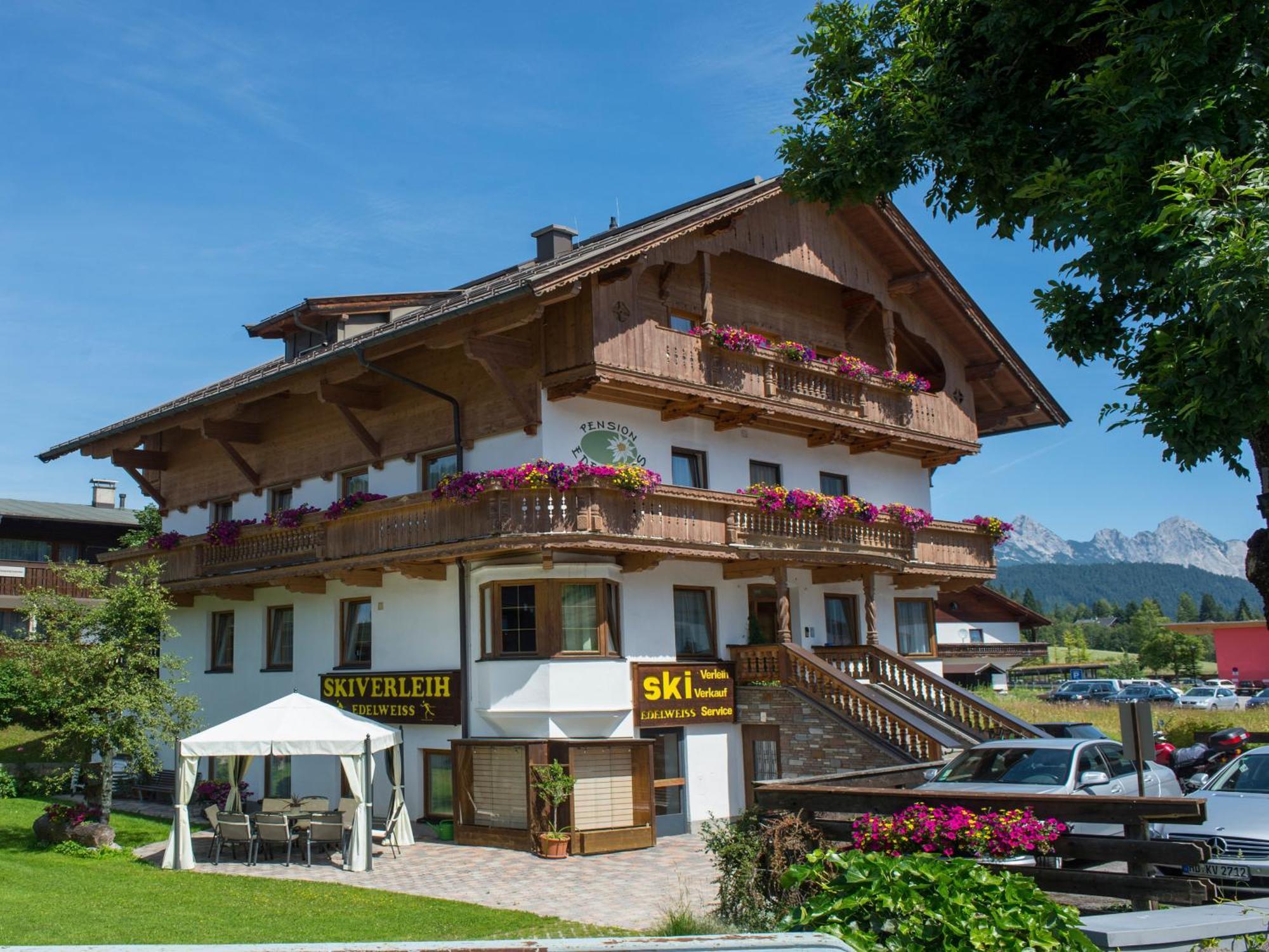 Das Edelweiss Seefeld in Tirol Luaran gambar